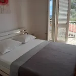 Vesna Milisa Apartment Primosten