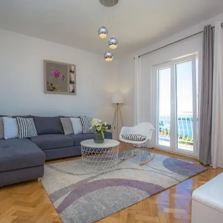 Apartment Vesna Milisa Primosten