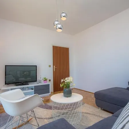 Vesna Milisa Apartment Primosten