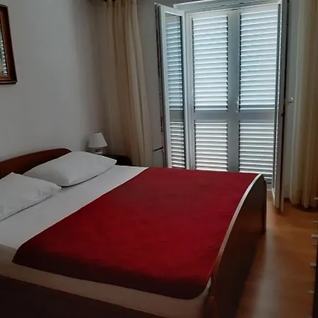 Apartamento Vesna Milisa *