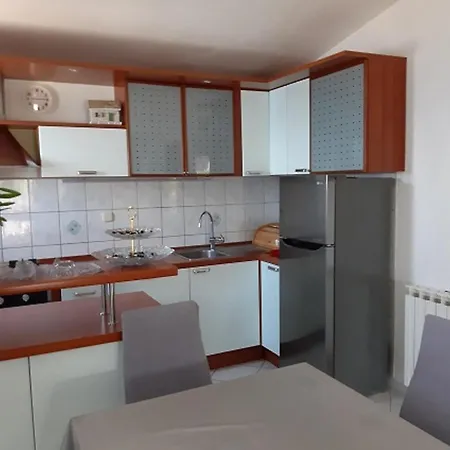 Vesna Milisa Apartment Primosten