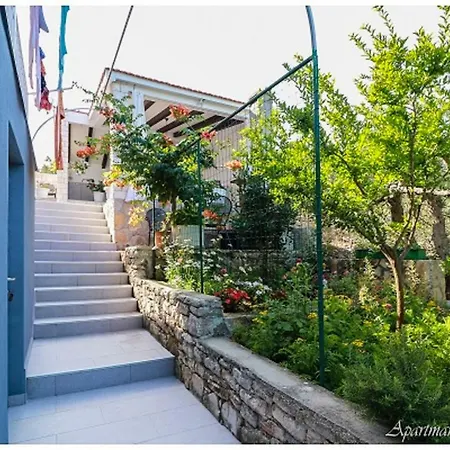 Vesna Milisa Apartment Primosten